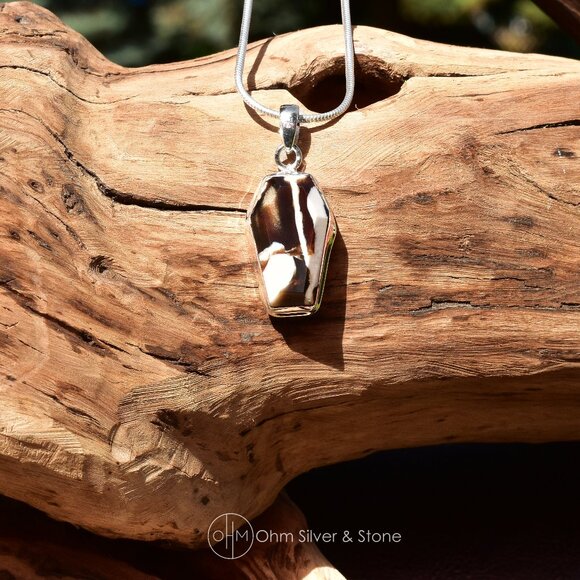 Sterling Silver Peanut Wood Coffin Pendant – 925 Silver, Bezel Setting - Picture 1 of 5
